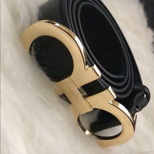 Salvatore Ferragamo belt